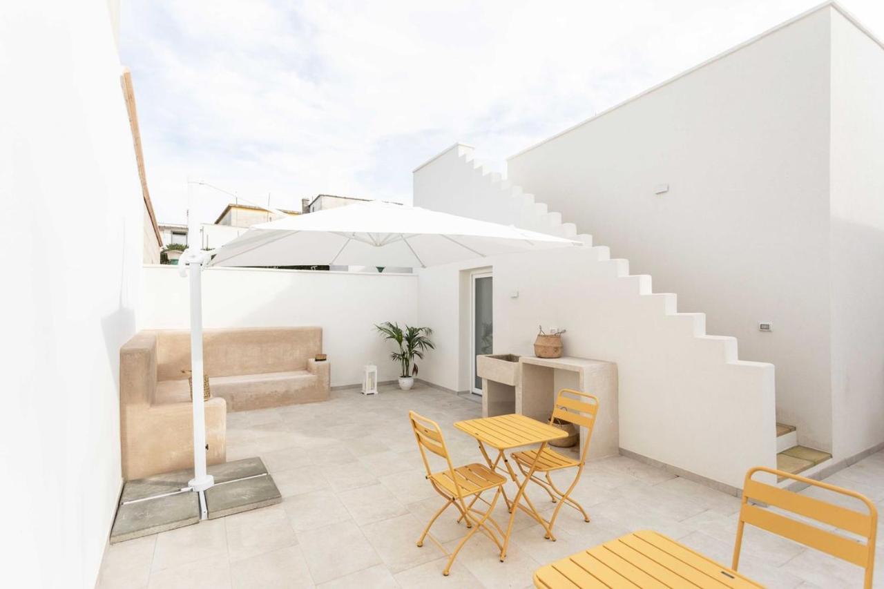 Dimora Dei Maestri-Camera Con Veranda E Bagno Privati Felline Dış mekan fotoğraf